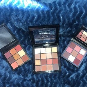 HUDA beauty palettes